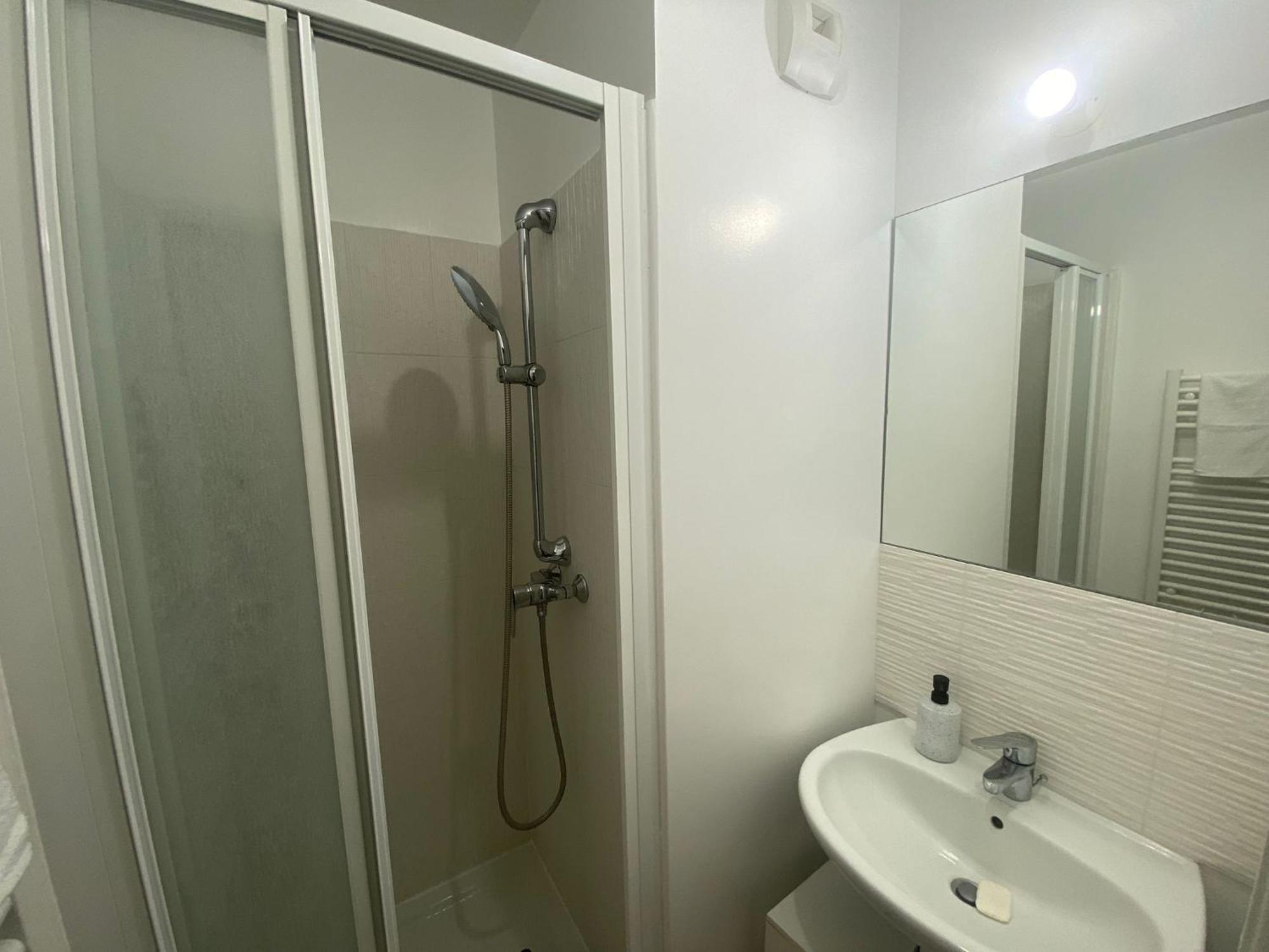 Appartement 80M2, Terrasse Sud, Metro 7 Direction Louvre A 8Minutes, Parking Sous-Sol, Proche Paris-Bercy Ivry-sur-Seine Exterior photo